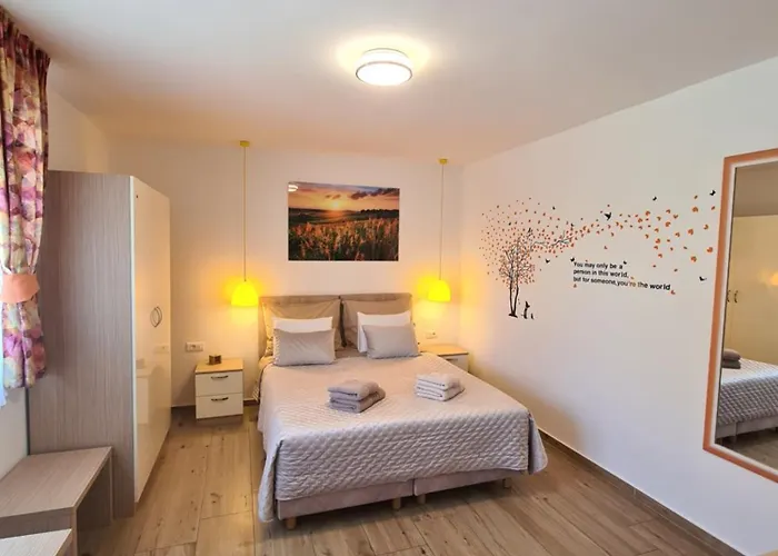 Coloured Guest house 3*