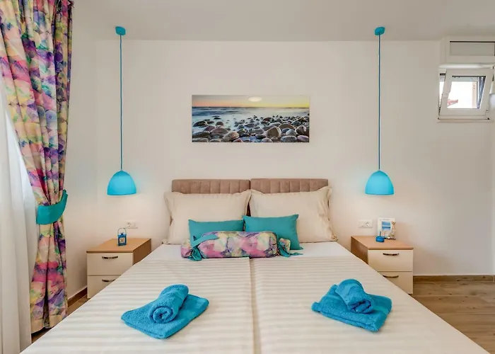 Coloured Guest house 3*