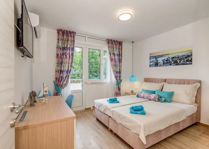 Coloured Guest house 3*